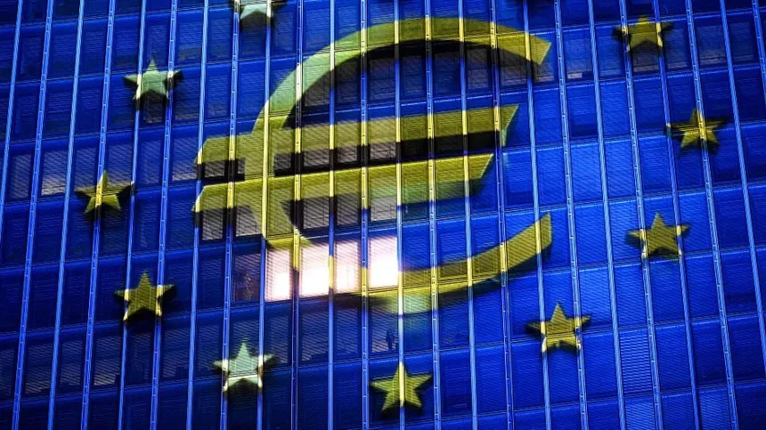 ECB giữ nguyên lãi suất trong cuộc họp thứ năm liên tiếp