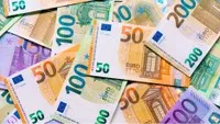 ECB mở rộng cơ chế bảo trợ đồng euro ra toàn cầu