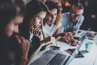 Fed lại khiến giới đầu tư bất an