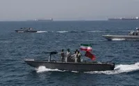 Eo biển Hormuz là tuyến vận tải biển quan trọng về mặt chiến lược, ngăn cách Iran, Oman và UEA. Ảnh: AFP