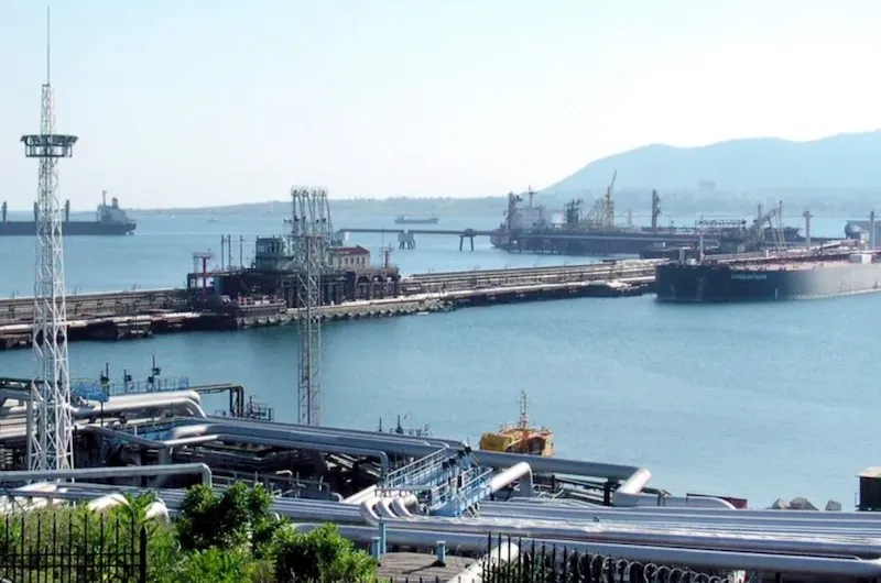 Cảng dầu ở Novorossiysk, một thị trấn ven biển miền Nam nước Nga. Ảnh: AFP