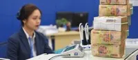 Việc giá cả hai nguồn năng lượng là điện và xăng dầu tăng sẽ khiến mục tiêu giữ lạm phát ở mức dưới 4% trở nên khó khăn hơn.