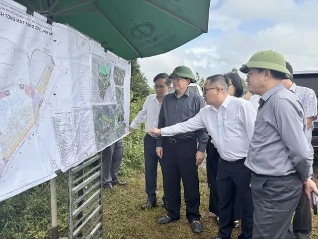 Lãnh đạo tỉnh Gia Lai trong chuyến kiểm tra, khảo sát Dự án Khu đô thị CK54 vào ngày 9/7/2025. Ảnh: Hoàng Thảo.
