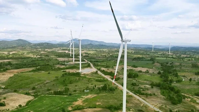 Dự án Nhà máy Điện gió Yang Trung do Công ty Yang Trung đầu tư có tổng mức đầu tư 6.593 tỷ đồng, công suất 145 MW. 
