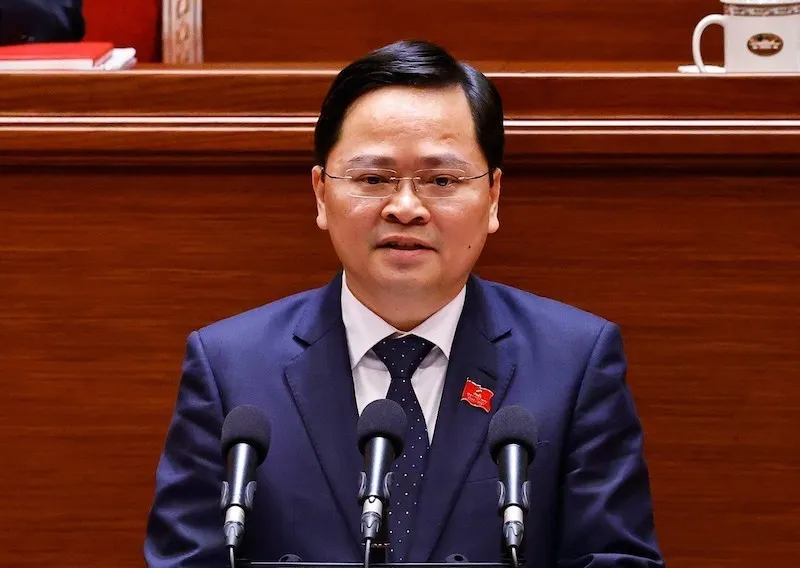 Phó Trưởng Ban Chính sách, chiến lược Trung ương Nguyễn Anh Tuấn trình bày tham luận - Ảnh: TTXVN. 