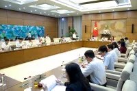 Toàn cảnh phiên thẩm tra. Ảnh: H.L