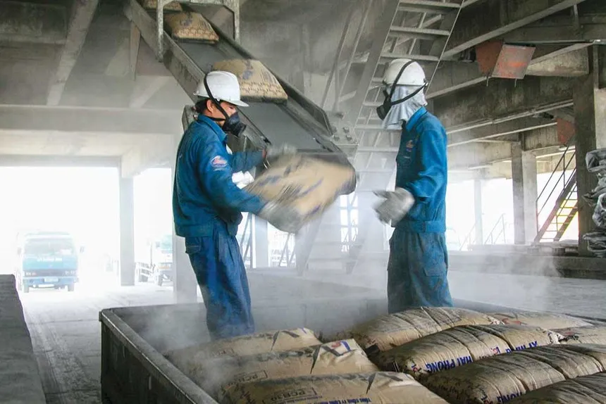 Giảm thuế, doanh nghiệp xi măng vơi bớt khó khăn 