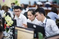 Giao dịch chứng khoán sáng 20/4: Bluechip khởi sắc, VN-Index lấy lại đà tăng