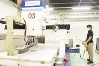 Trong bối cảnh khó khăn, Việt Nam vẫn giữ vững sức hút FDI. Trong ảnh: Một doanh nghiệp Nhật Bản tại KCN AMATA