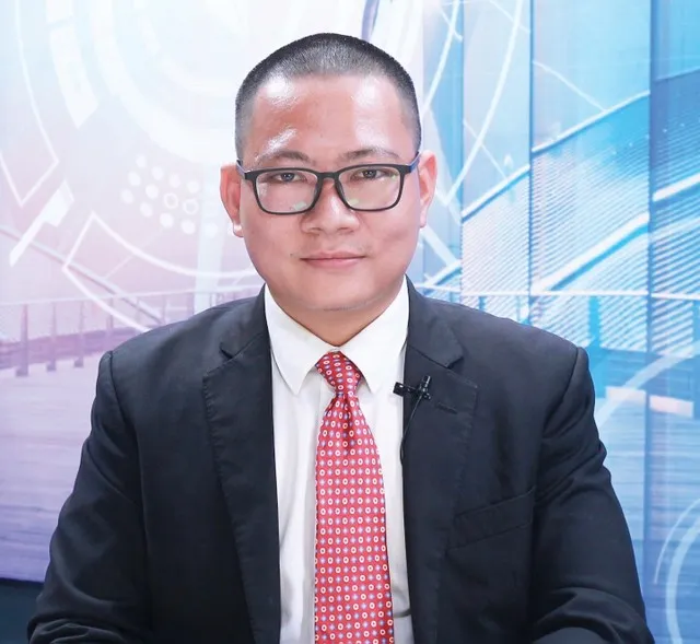 Ông Nguyễn Anh Khoa