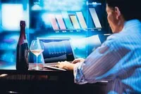 Góc nhìn chuyên gia chứng khoán tuần mới: Dự báo triển vọng nhóm cổ phiếu chứng khoán