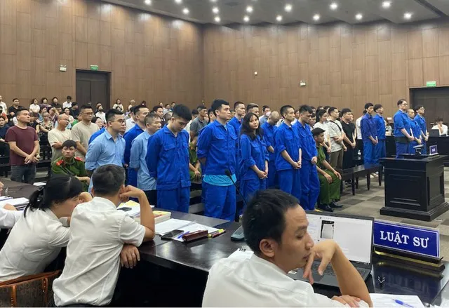 Các bị cáo tại phiên tòa sơ thẩm.