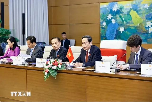 Chủ tịch Quốc hội Trần Thanh Mẫn phát biểu tại cuộc hội kiến Tổng thống Hàn Quốc Lee Jae Myung. (Ảnh: Doãn Tấn/TTXVN)
