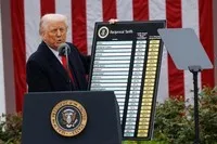 Hàng loạt tỷ phú chỉ trích chính sách thuế quan của Donald Trump