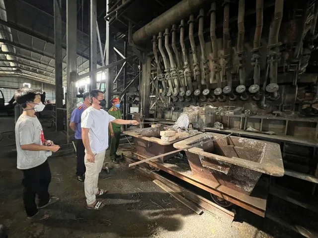 Khu vực nhà xưởng các đối tượng hoạt động sản xuất chì từ xỉ thải. Ảnh: CAHN