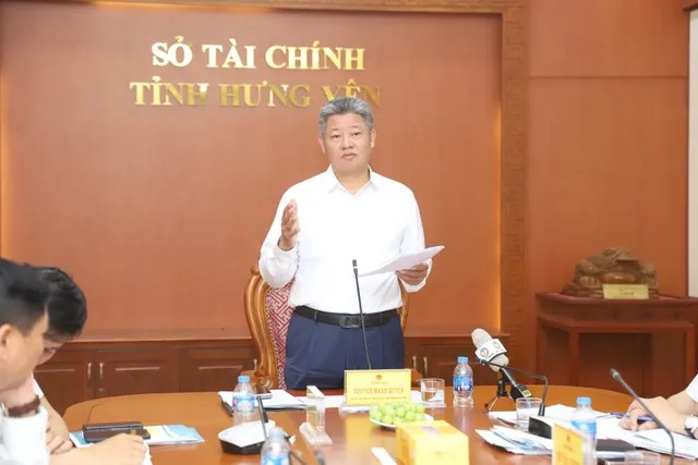 Ông Nguyễn Mạnh Quyền, Phó Bí thư Tỉnh ủy, Chủ tịch UBND tỉnh phát biểu chỉ đạo tại buổi làm việc. Ảnh: Nguyễn Quỳnh