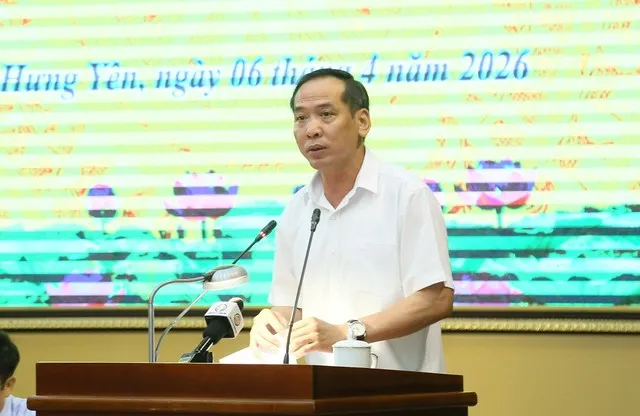 Lãnh đạo Sở Tài chính báo cáo tại hội nghị.