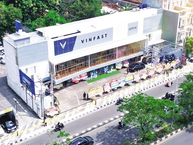 Quan hệ Indonesia - Việt Nam đang bước vào giai đoạn phát triển thực chất và toàn diện. Trong ảnh: Đại lý của Vinfast tại Indonesia