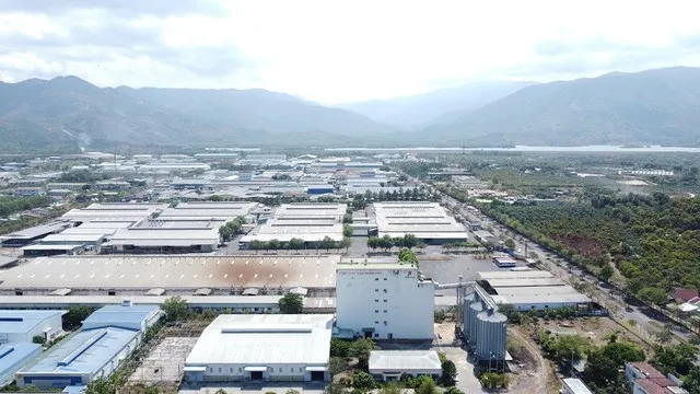 Khu công nghiệp Suối Dầu, tinh Khánh Hòa. Ảnh: Linh Đan