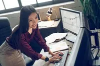 Khối ngoại mua ròng hơn 1.000 tỷ đồng trong phiên 10/3, tâm điểm là HPG và MWG