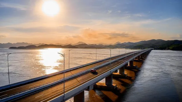 Vượt nhiều khó khăn trong thi công, Cao tốc Vân Đồn – Móng Cái được hoàn thành trong thời gian thần tốc với chất lượng cao nhất