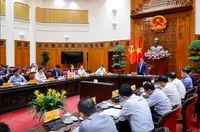 Thủ tướng Chính phủ giao 11 nhiệm vụ, giải pháp cụ thể cho từng bộ, ngành, địa phương, doanh nghiệp - Ảnh: VGP