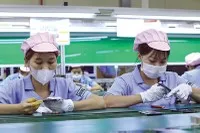 Kiên định mục tiêu tăng trưởng 10%
