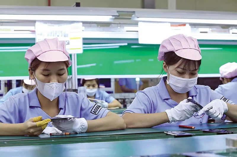 Kiên định mục tiêu tăng trưởng 10%