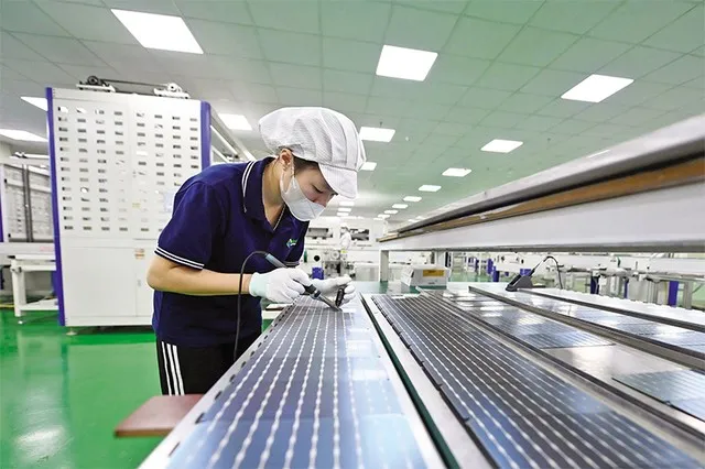 Cải thiện môi trường kinh doanh, nâng cao chất lượng nguồn nhân lực sẽ tạo đà cho Việt Nam tăng trưởng cao và bền vững. Ảnh: Đức Thanh