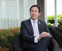TS. Huỳnh Trung Minh, Chuyên gia tài chính