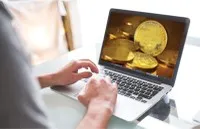 Làm chủ “cuộc sống số” trên thị trường tài chính (Bài 3): Không thể vì “dao sắc" mà cấm dùng