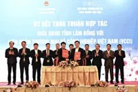 PCI 2.0 được kỳ vọng là công cụ tham chiếu quan trọng cho quá trình cải cách môi trường kinh doanh và nâng cao chất lượng điều hành kinh tế ở cấp địa phương. Trong ảnh: UBND tỉnh Lâm Đồng vừa ký với VCCI kết thỏa thuận về Hợp tác cải thiện môi trường đầu tư kinh doanh, nâng cao năng lực cạnh tranh, hỗ trợ phát triển doanh nghiệp trên địa bàn Lâm Đồng.
