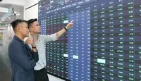 Lighthouse Capital: VN-Index lùi về 1.600 điểm, định giá thị trường đã về vùng hợp lý