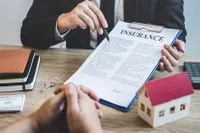 Có hàng ngàn đơn tố cáo liên quan tới hoạt động bán bảo hiểm qua ngân hàng