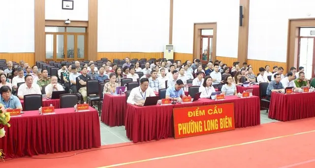 Đại biểu tham dự Hội nghị triển khai thi hành Luật Thủ đô năm 2026 tại điểm cầu trụ sở phường Hà Đông. Ảnh: Phạm Linh