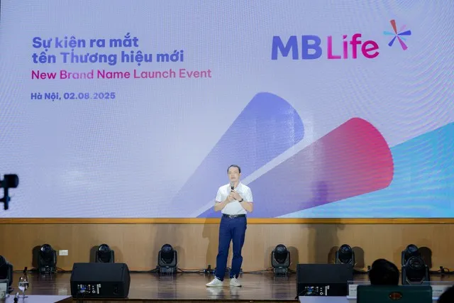 Ông Bùi Trung Kiên – CEO của Bảo hiểm nhân thọ MB Life chia sẻ với CBNV về ý nghĩa tên thương hiệu mới