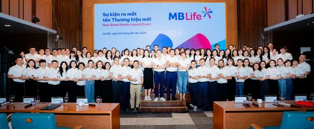 Tập thể CBNV MB Life cùng quyết tâm xây dựng thương hiệu trong giai đoạn mới
