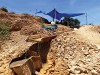 Một doanh nghiệp khai thác vàng ở Quảng Nam bị phong tỏa tài khoản