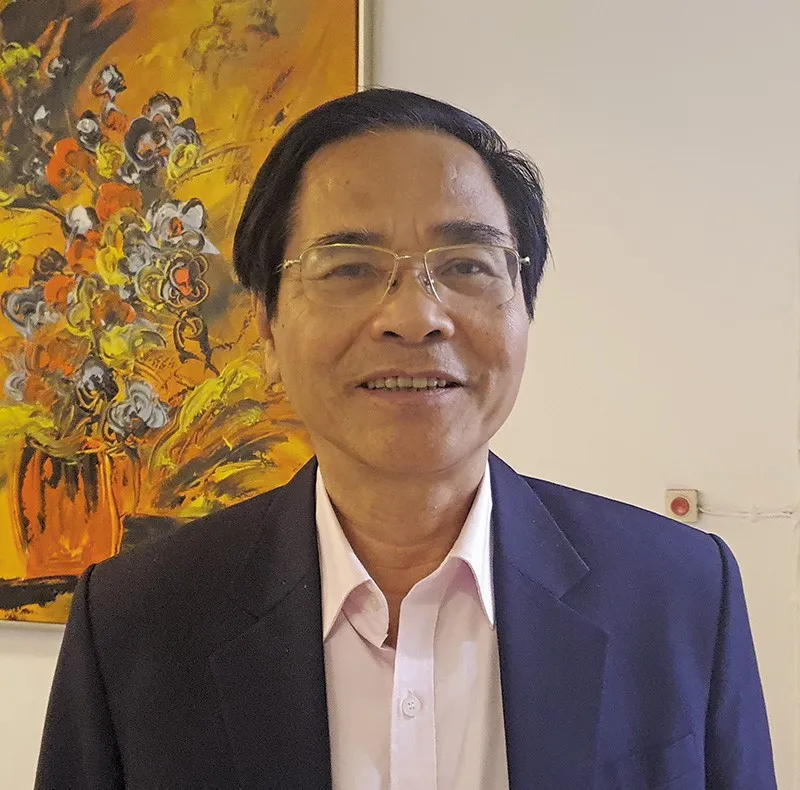 PGS-TS. Lê Bộ Lĩnh, Viện trưởng Viện Nghiên cứu Chiến lược kinh tế, nguyên Phó chủ nhiệm Ủy ban Khoa học, công nghệ và môi trường của Quốc hội 