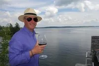 Kevin O'Leary là nhà đầu tư và triệu phú nổi tiếng thế giới. Ảnh: Kevin O'Leary