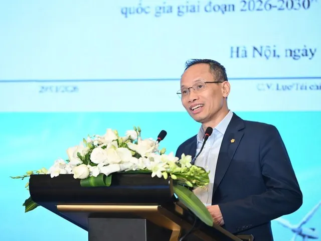 TS. Cấn Văn Lực - Chuyên gia kinh tế trưởng Ngân hàng BIDV.