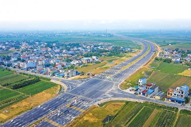 Tuyến đường bộ mới Nam Định - Lạc Quần - đường bộ ven biển quy mô 8 làn xe, tổng mức đầu tư 6.400 tỷ đồng