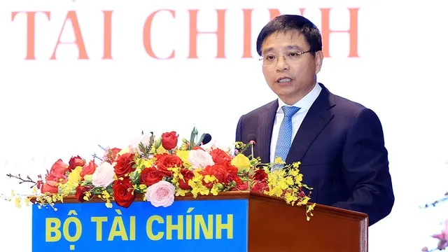 Bộ trưởng Bộ Tài chính Nguyễn Văn Thắng phát biểu tại hội nghị. Ảnh: Đức Thanh.