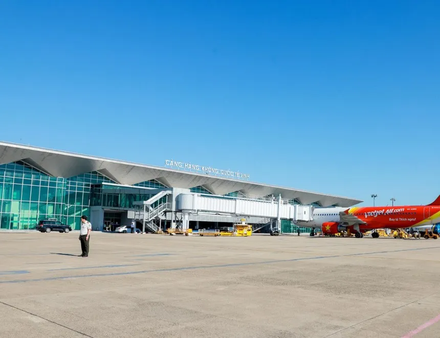 Cảng Hàng không Quốc tế Vinh.