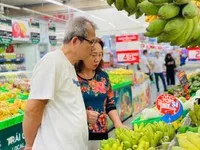 Người tiêu dùng “chọn chất thay lượng”, doanh nghiệp đứng trước bài toán tái định vị