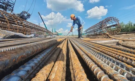 Nhà thầu xây dựng “tái sinh”