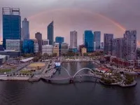 Elizabeth Quay là biểu tượng kết nối trung tâm thành phố với bờ sông Swan. Nguồn: Shutterstock