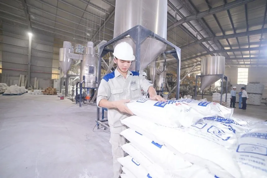 Nhựa Pha Lê (PLP) mua 70% vốn doanh nghiệp sản xuất sản phẩm từ plastic thành lập năm 2023