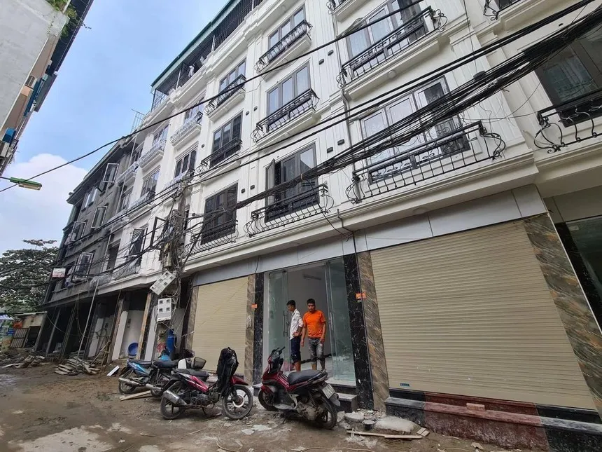 Những ngôi nhà khó bán