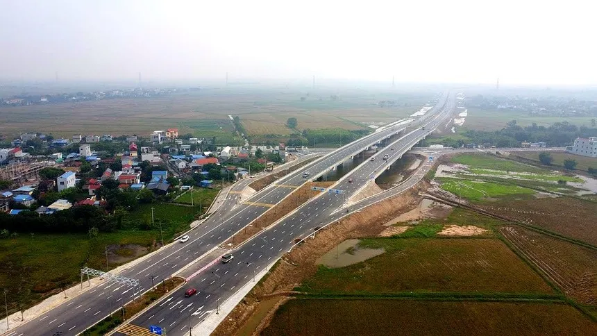 Ninh Bình điều chuyển chủ đầu tư của 40 dự án từ các ban quản lý khu vực về Trung tâm Phát triển quỹ đất tỉnh.